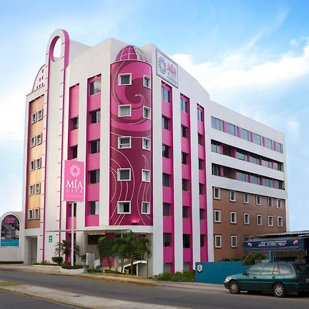 Luna Azul Villahermosa By Mia Group Εξωτερικό φωτογραφία